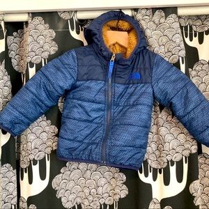 North face reversible fleece lined puffer
